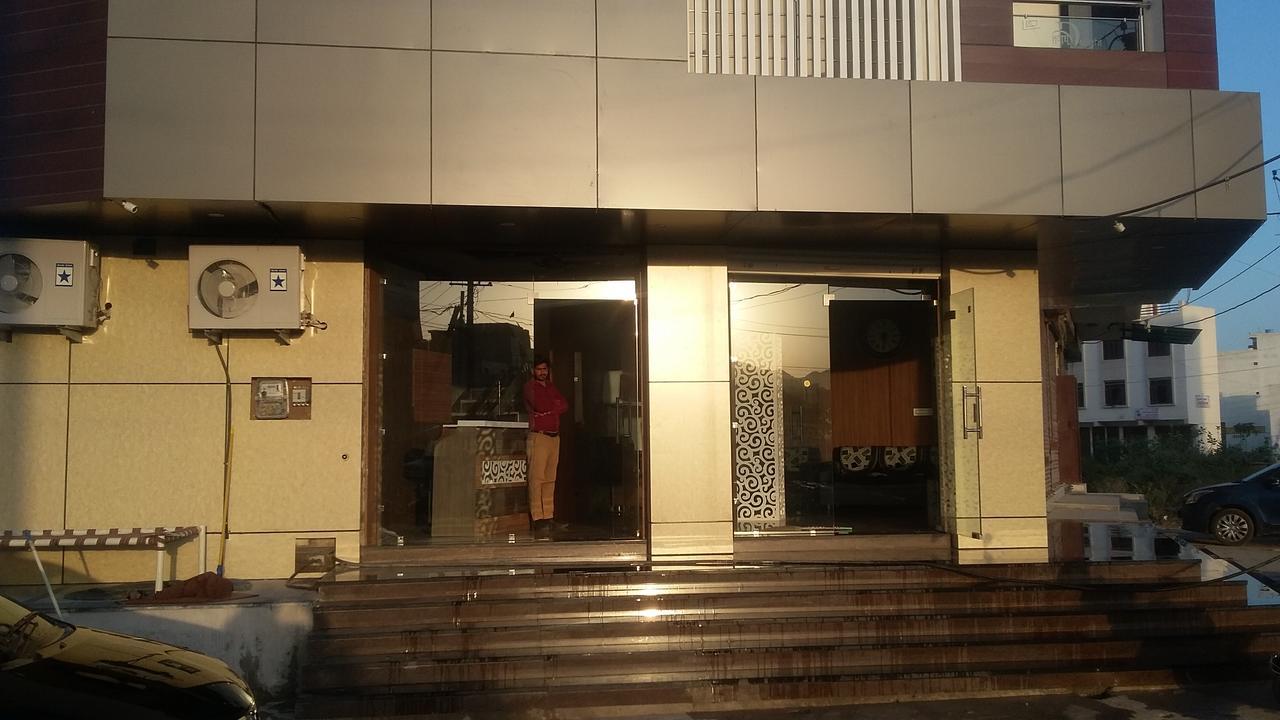 Hotel Delight Udaipur Eksteriør bilde